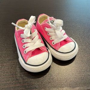 Pink converse!